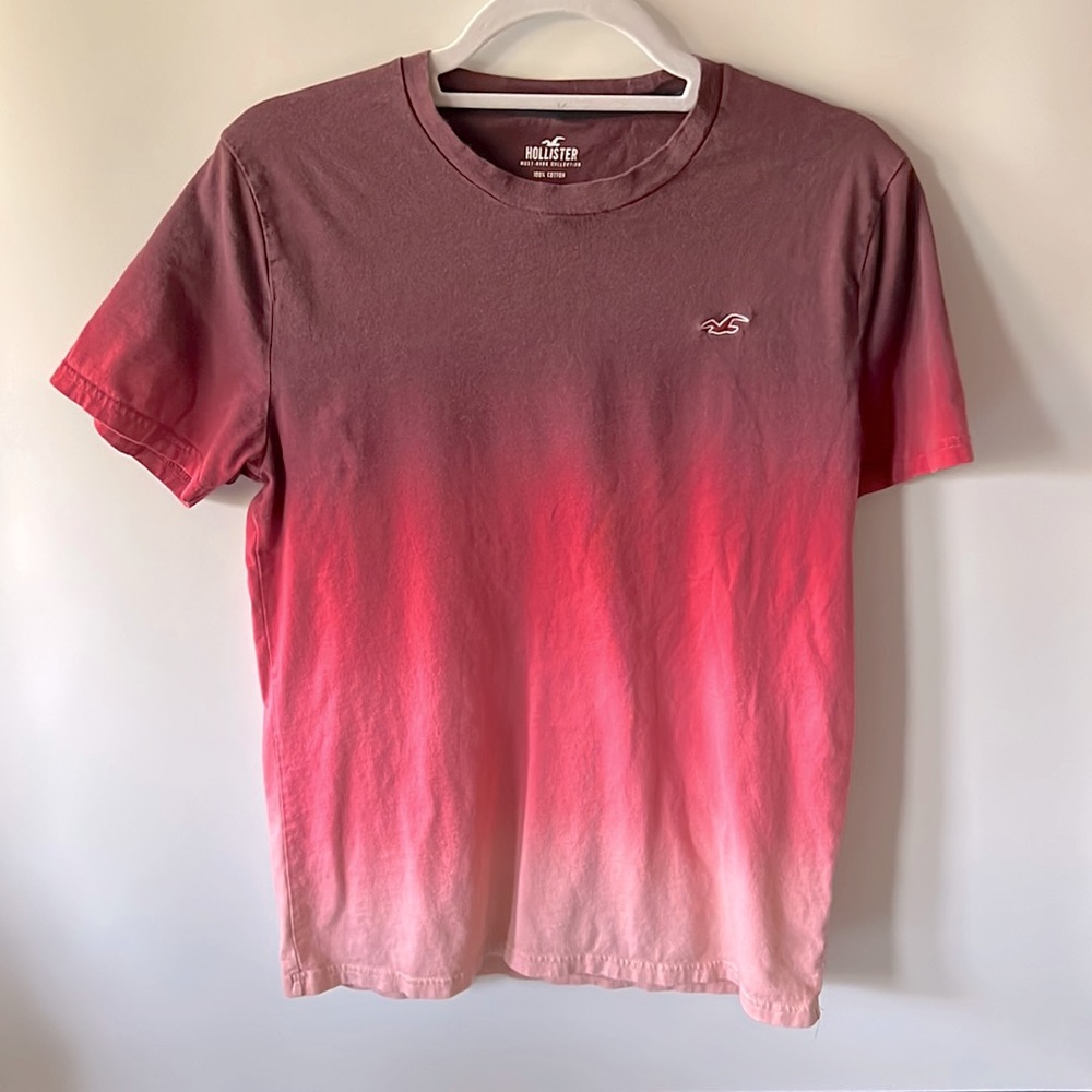 Hollister t-shirt